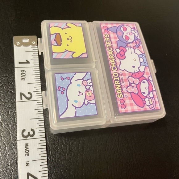 Hello Kitty & Friends 3 Slot Pill and Accessories Organizer box case Sanrio - Picture 2 of 7